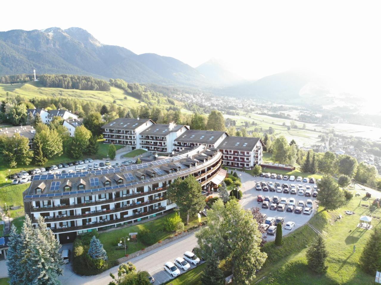 Hotel Resort Veronza 卡瓦莱塞 外观 照片